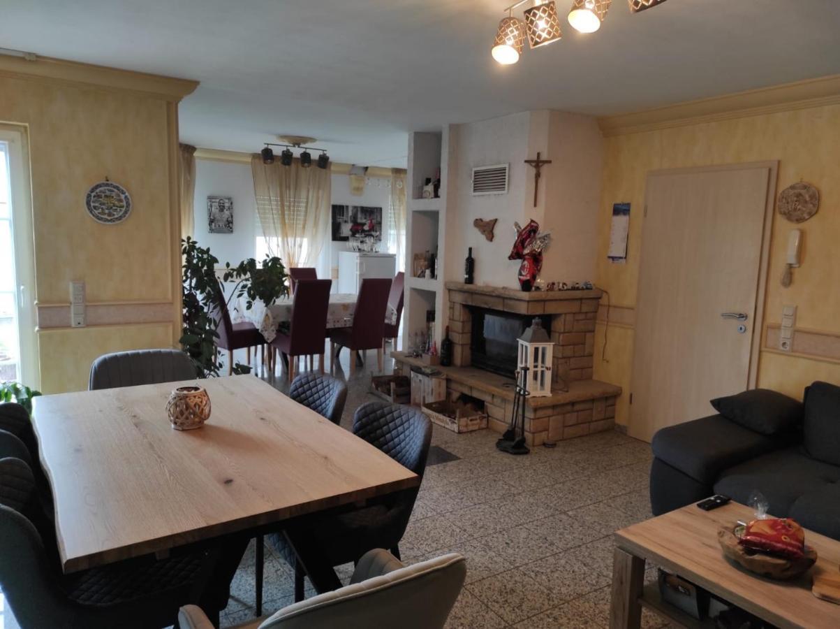 Ferienwohnung Lui Am See Losheim Exterior foto