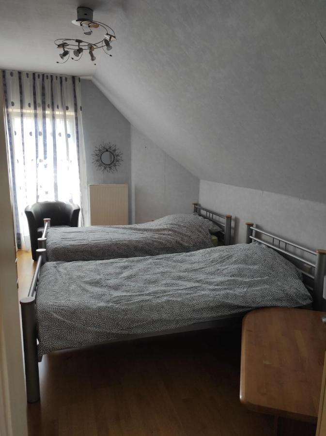 Ferienwohnung Lui Am See Losheim Exterior foto
